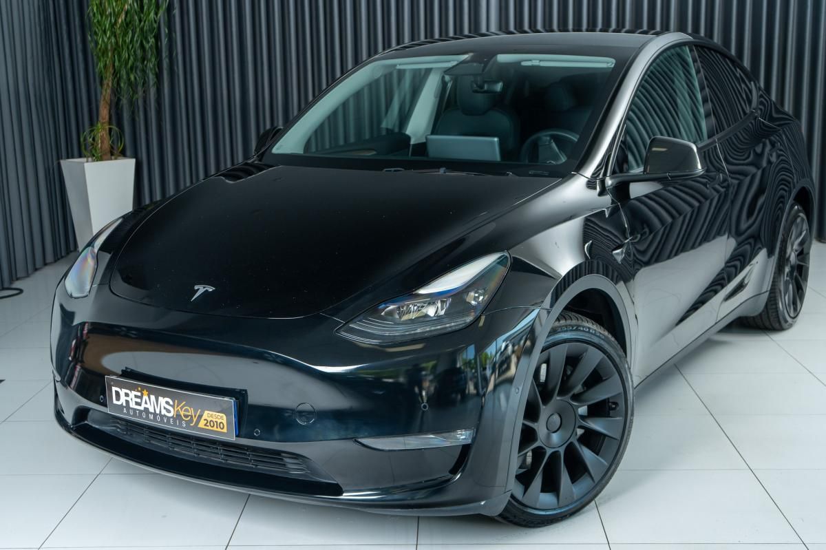 tesla-model-y-2022-eletrico-0cc