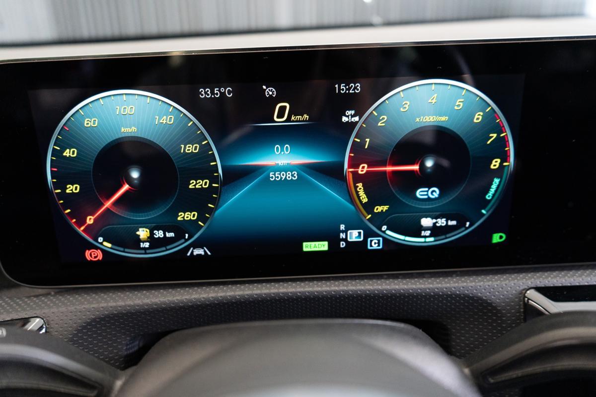 mercedes-benz-classe-a-2022-hibrido-a-gasolina-1332cc
