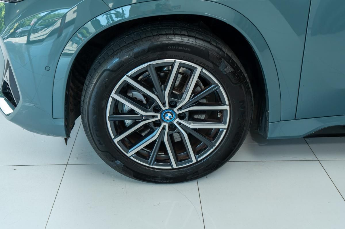 bmw-ix-2023-eletrico-500cc