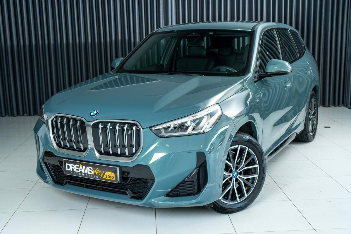bmw-ix-2023-eletrico-500cc