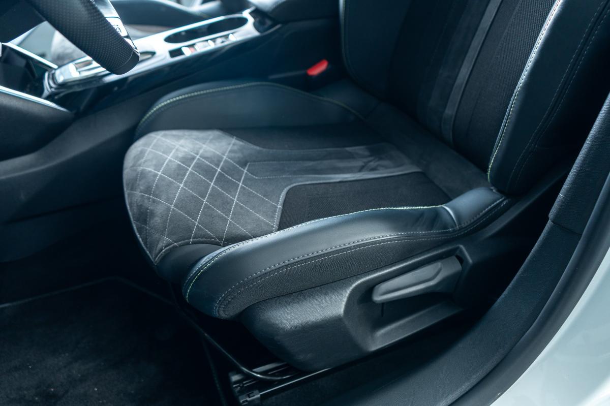 peugeot-208-2022-gasolina-1199cc