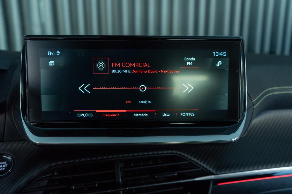 peugeot-208-2022-gasolina-1199cc