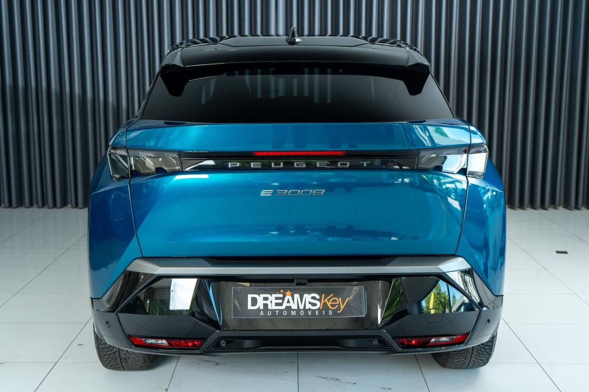 peugeot-e-3008-2025-eletrico-500cc