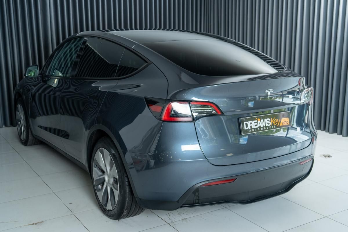 tesla-model-y-2023-eletrico-0cc