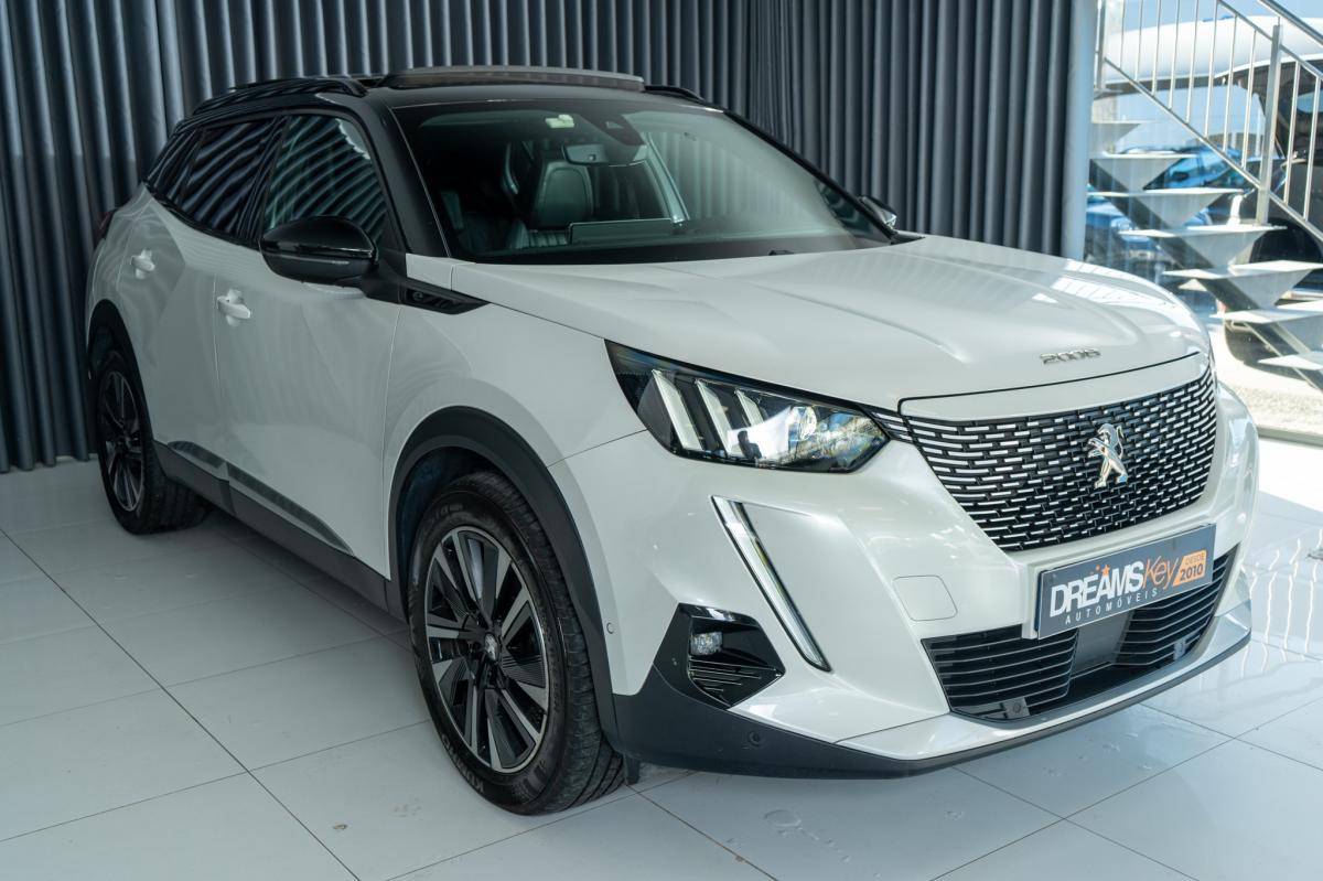peugeot-2008-2020-eletrico-500cc