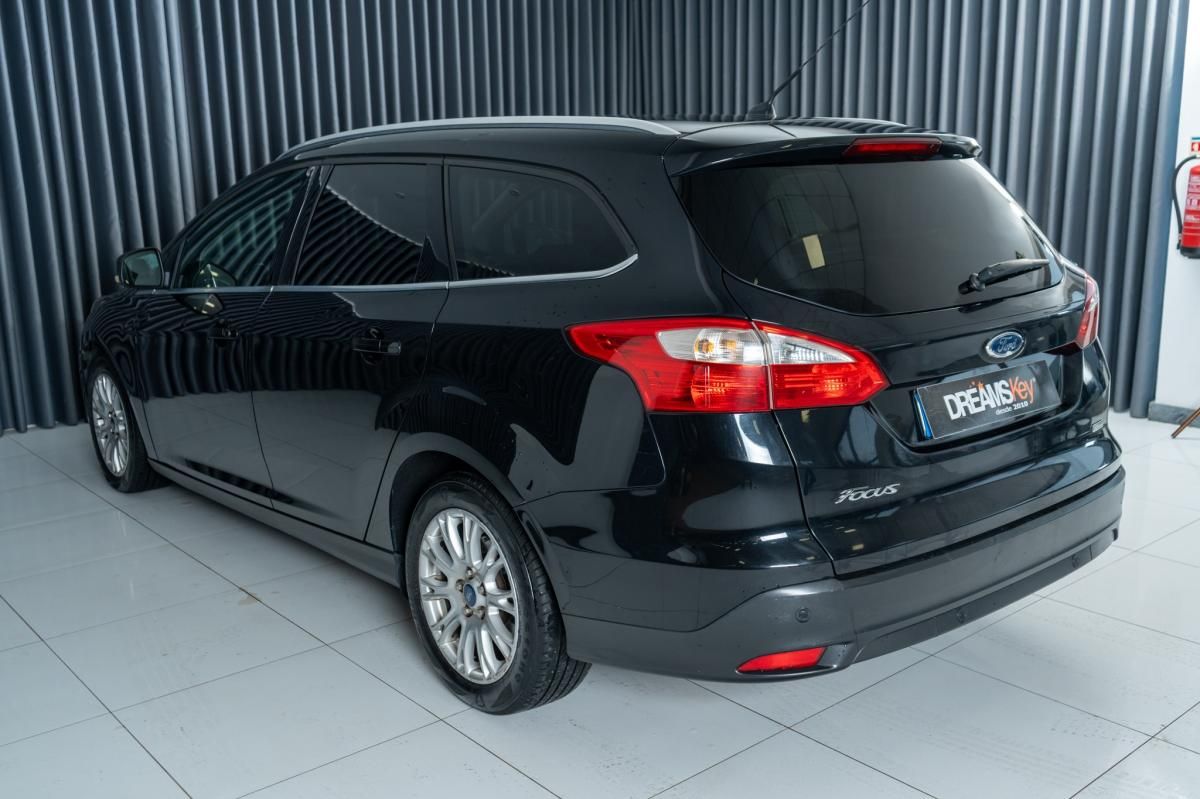 ford-focus-sw-2011-diesel-1560cc