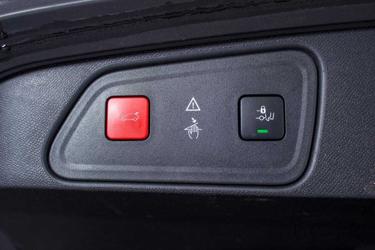 peugeot-3008-2019-gasolina-1199cc