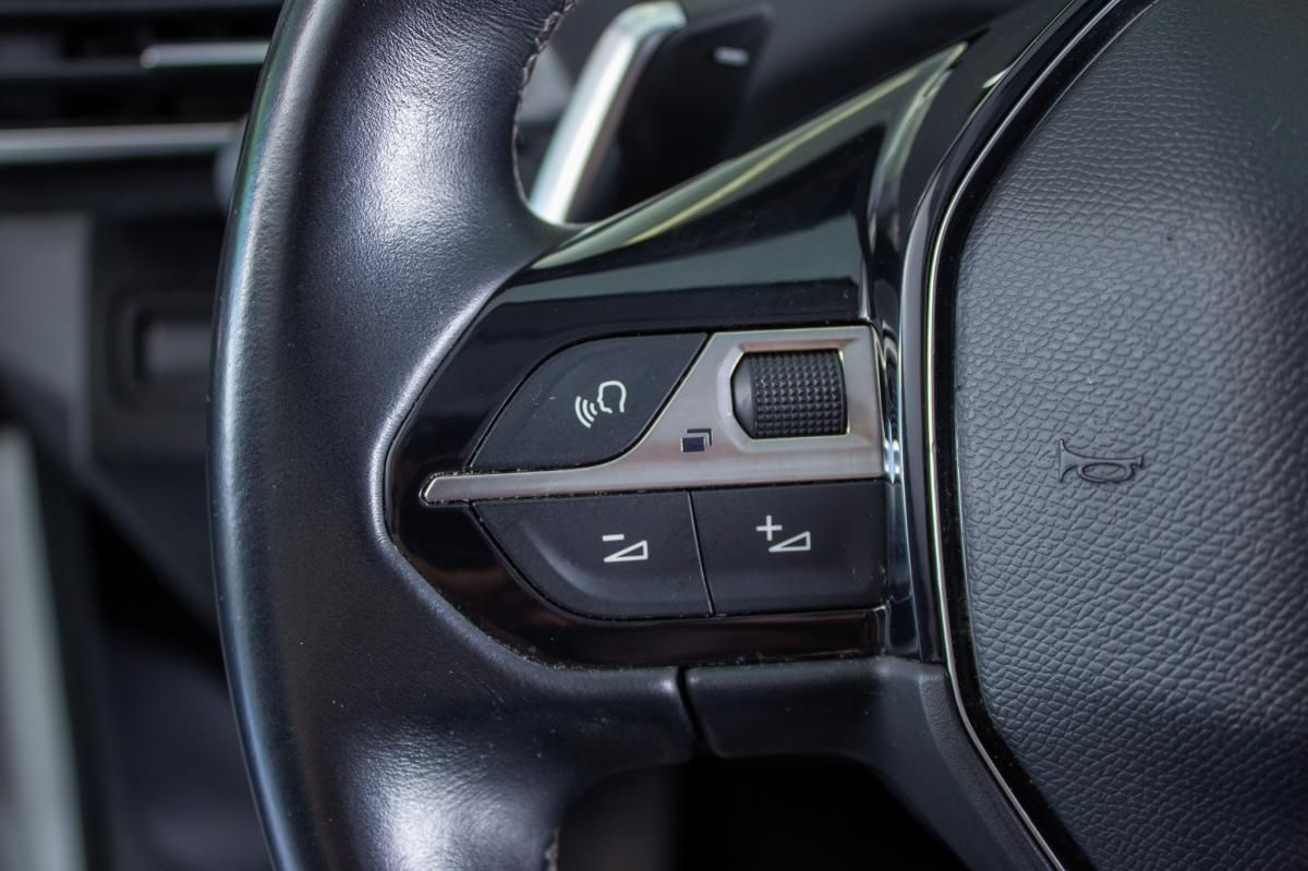 peugeot-3008-2019-gasolina-1199cc