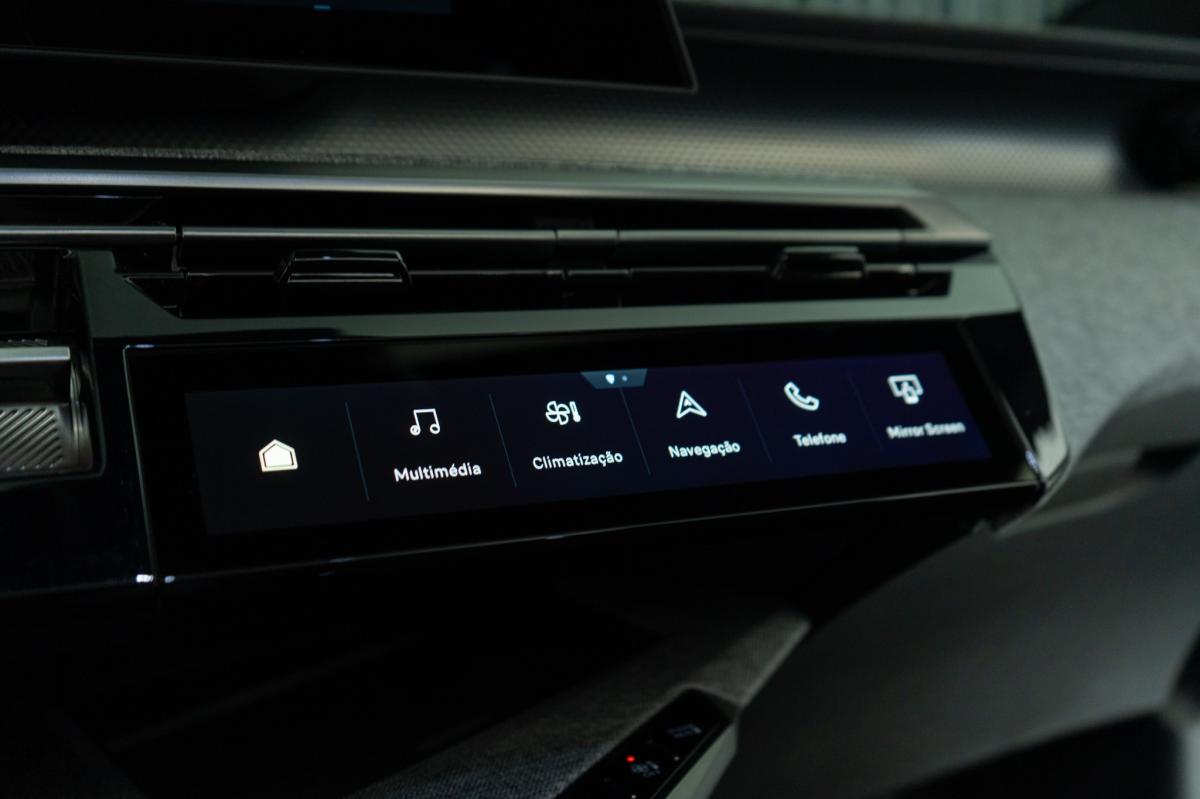 peugeot-e-3008-2024-eletrico-500cc