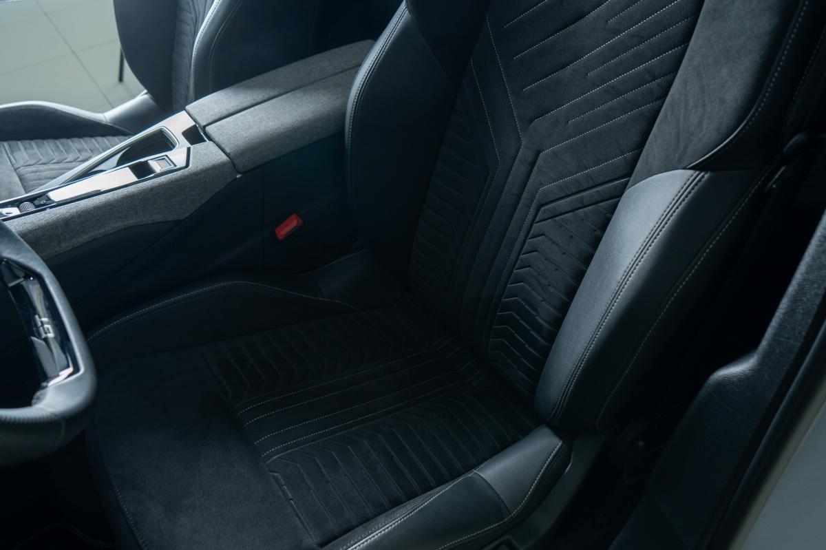 peugeot-e-3008-2024-eletrico-500cc