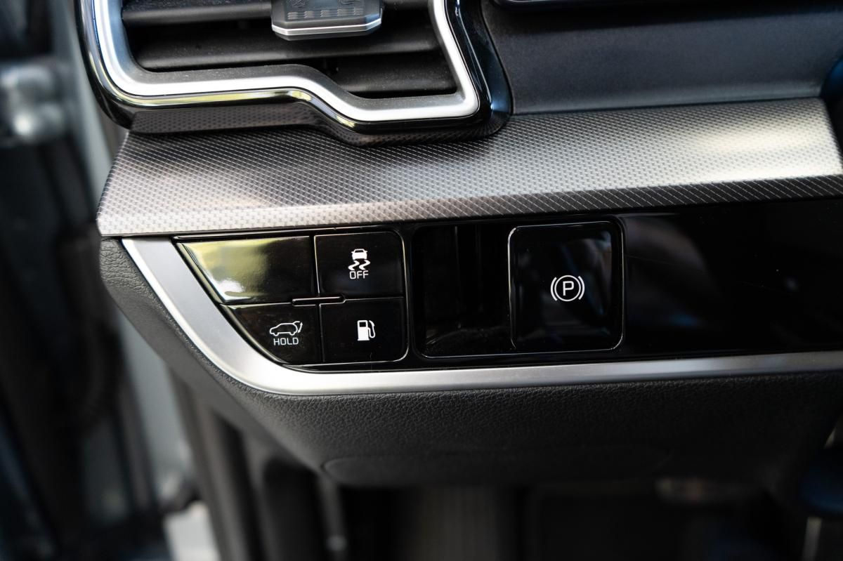 kia-sportage-2022-hibrido-a-gasolina-1598cc