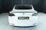 tesla-model-3-2022-eletrico-500cc