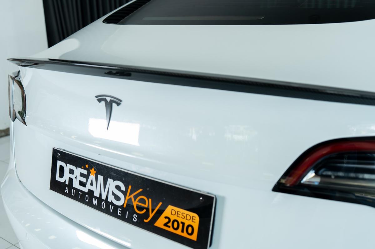 tesla-model-3-2022-eletrico-500cc