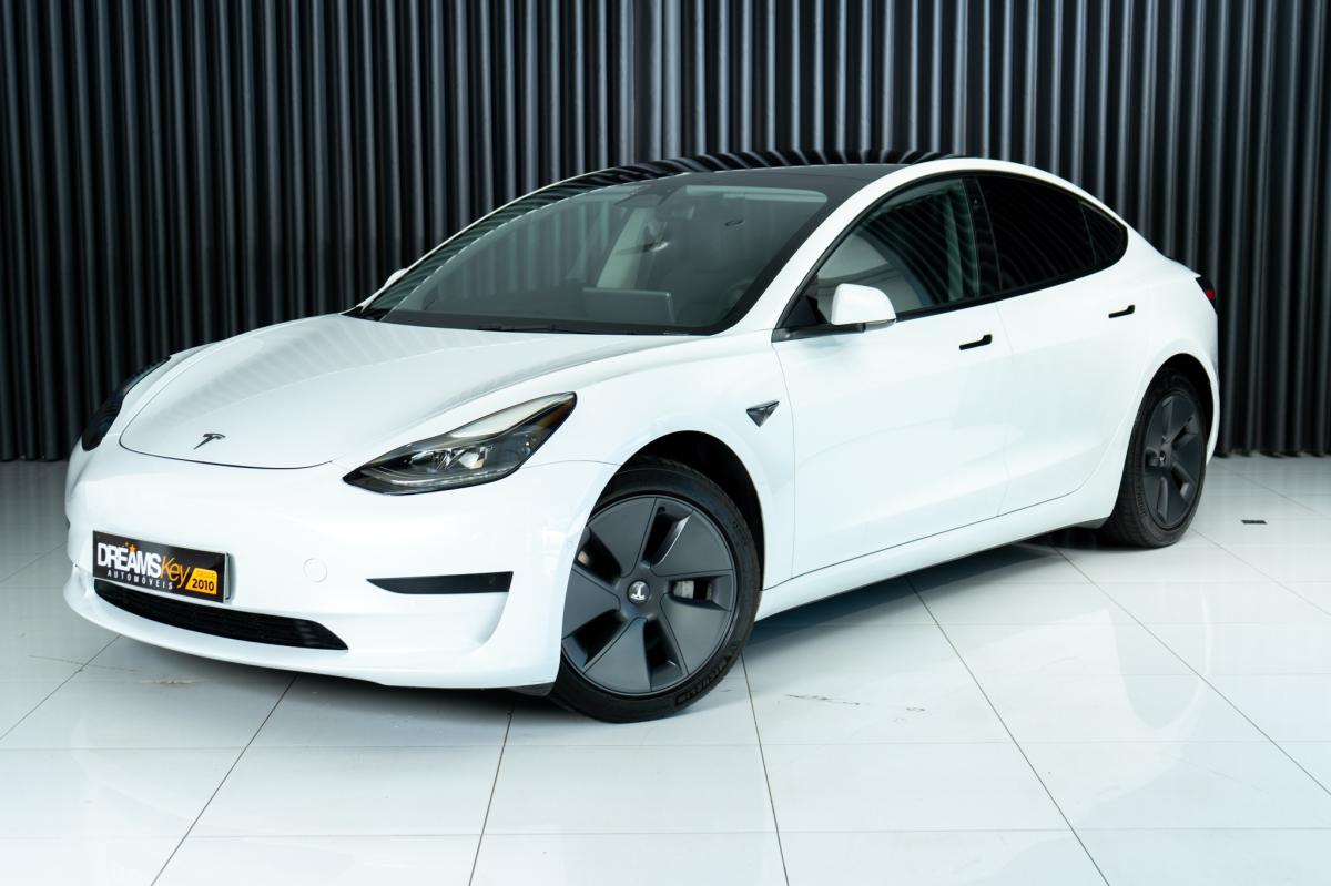 tesla-model-3-2022-eletrico-500cc