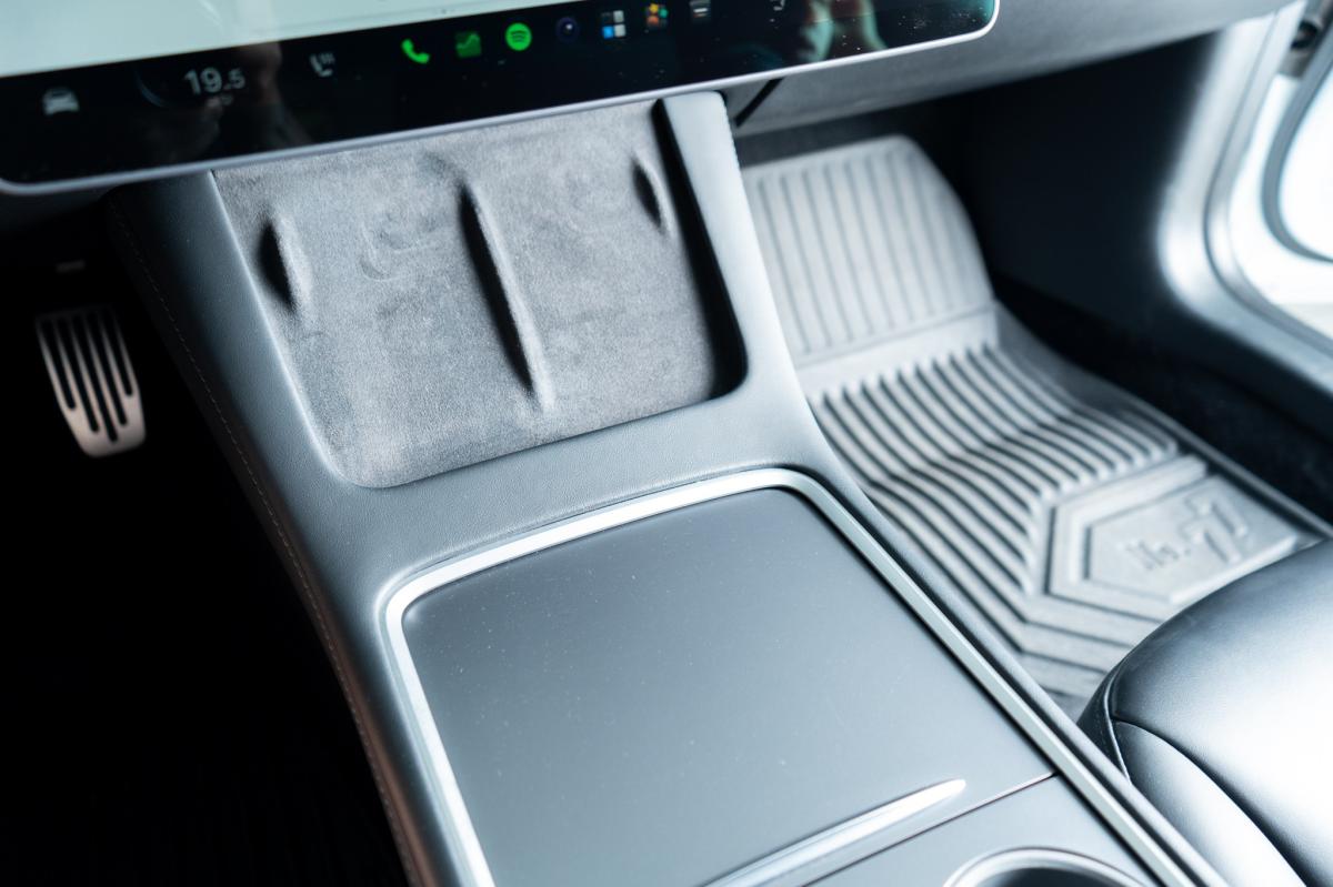 tesla-model-3-2022-eletrico-500cc