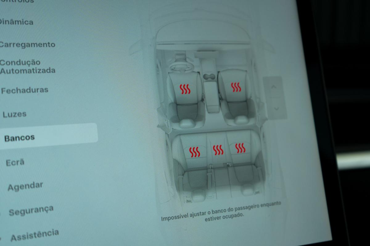 tesla-model-3-2022-eletrico-500cc