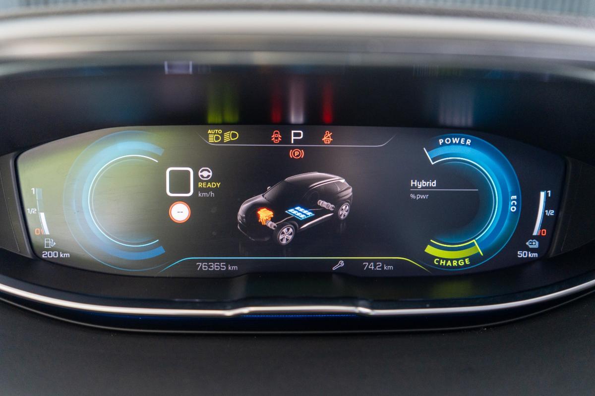 peugeot-3008-2021-hibrido-a-gasolina-1598cc