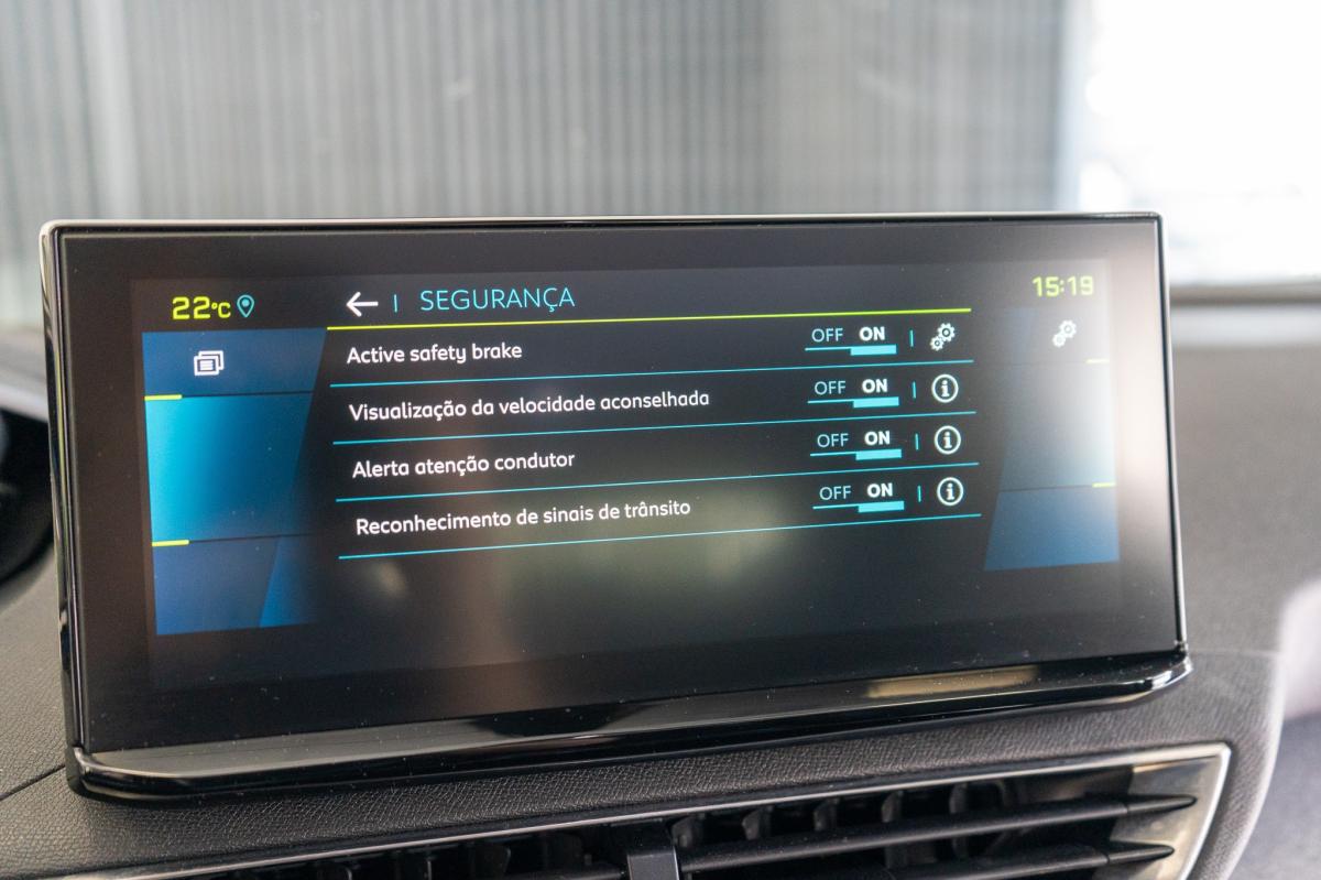 peugeot-3008-2021-hibrido-a-gasolina-1598cc