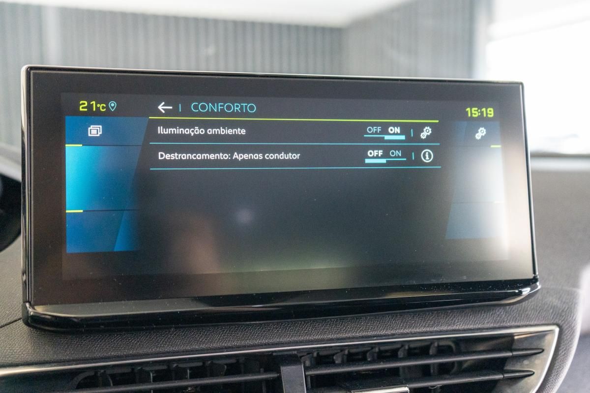 peugeot-3008-2021-hibrido-a-gasolina-1598cc