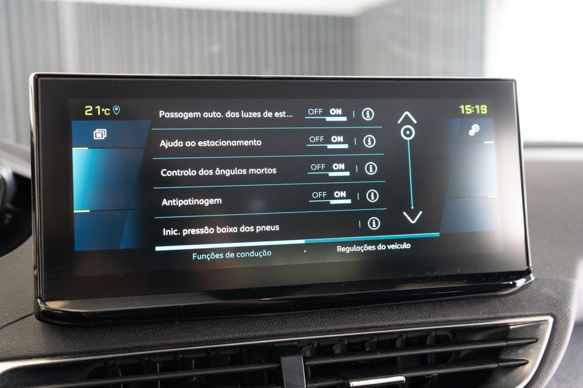 peugeot-3008-2021-hibrido-a-gasolina-1598cc