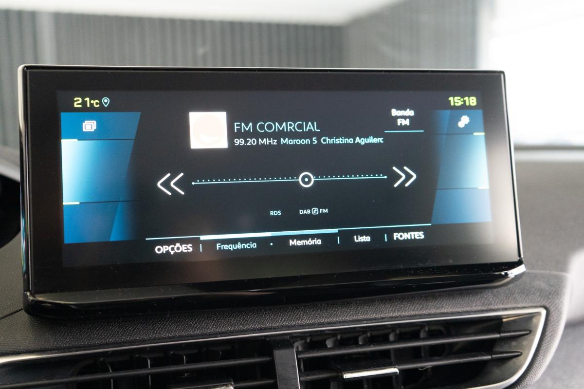peugeot-3008-2021-hibrido-a-gasolina-1598cc