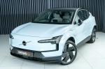 volvo-ex30-2024-eletrico-500cc
