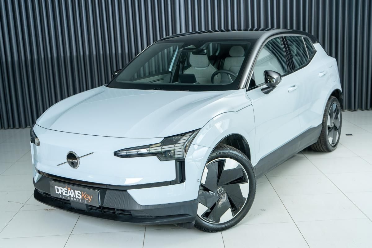 volvo-ex30-2024-eletrico-500cc
