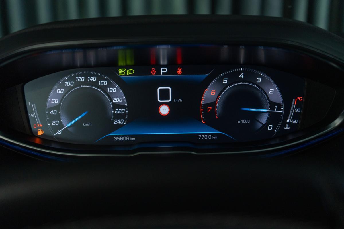 peugeot-3008-2022-gasolina-1199cc