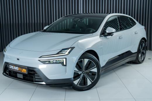 polestar-4-2024-eletrico-500cc