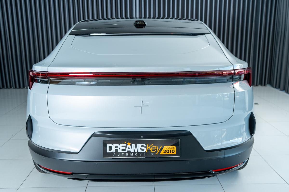 polestar-4-2024-eletrico-500cc