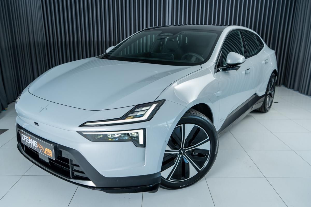polestar-4-2024-eletrico-500cc