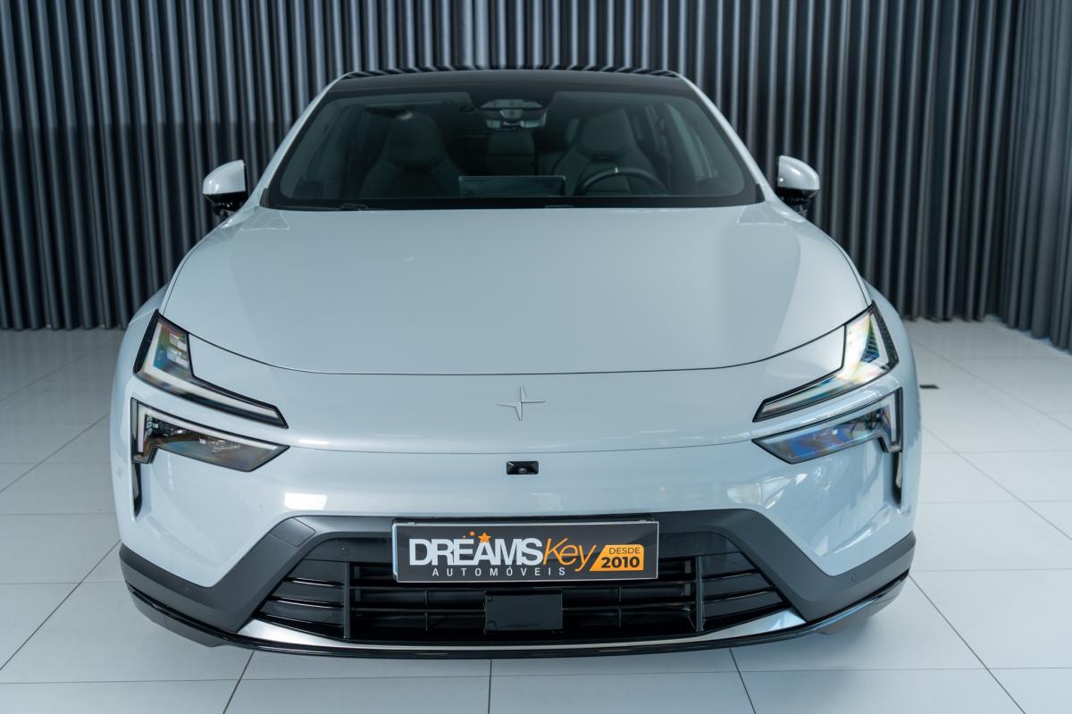 polestar-4-2024-eletrico-500cc