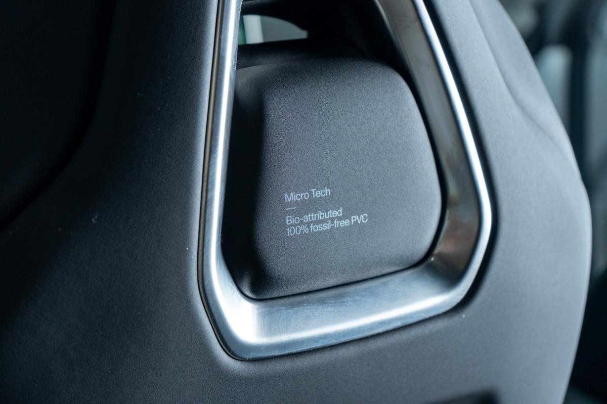 polestar-4-2024-eletrico-500cc