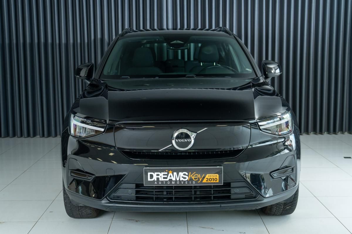 volvo-xc40-2023-eletrico-500cc
