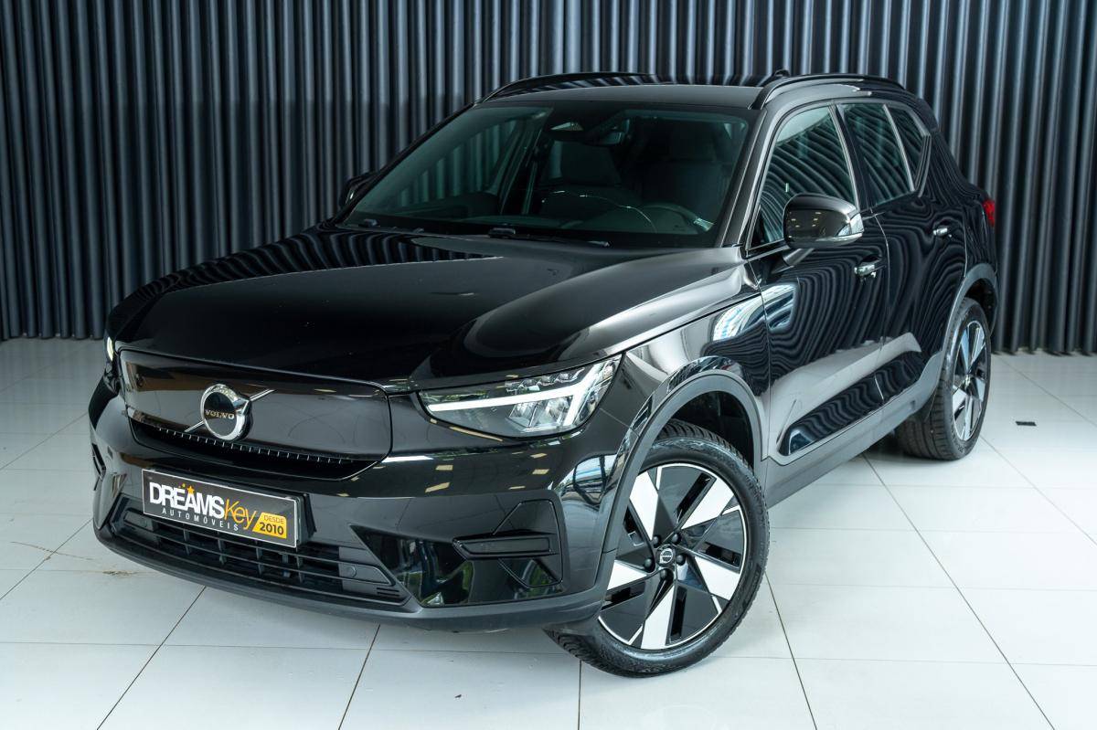 volvo-xc40-2023-eletrico-500cc