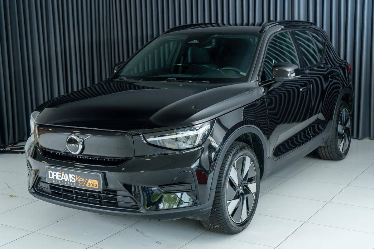 volvo-xc40-2023-eletrico-500cc