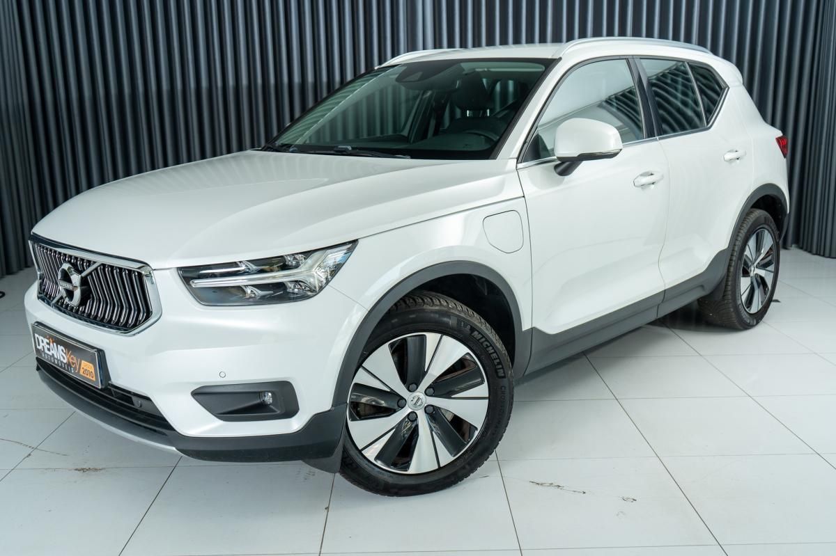 volvo-xc40-2021-hibrido-a-gasolina-1477cc