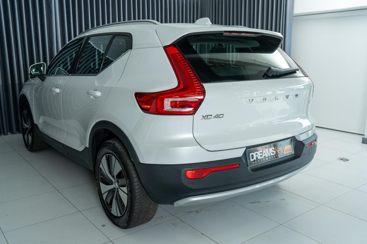 volvo-xc40-2021-hibrido-a-gasolina-1477cc