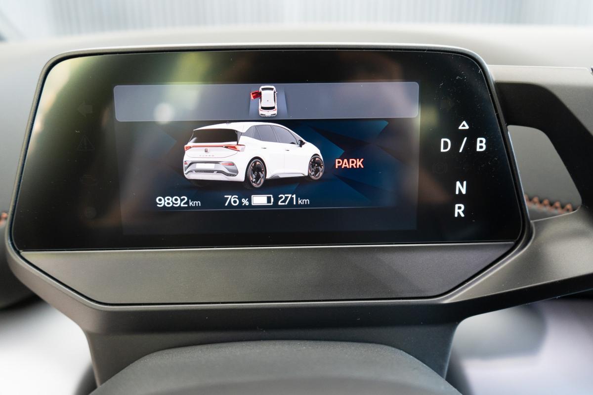 cupra-born-2024-eletrico-500cc