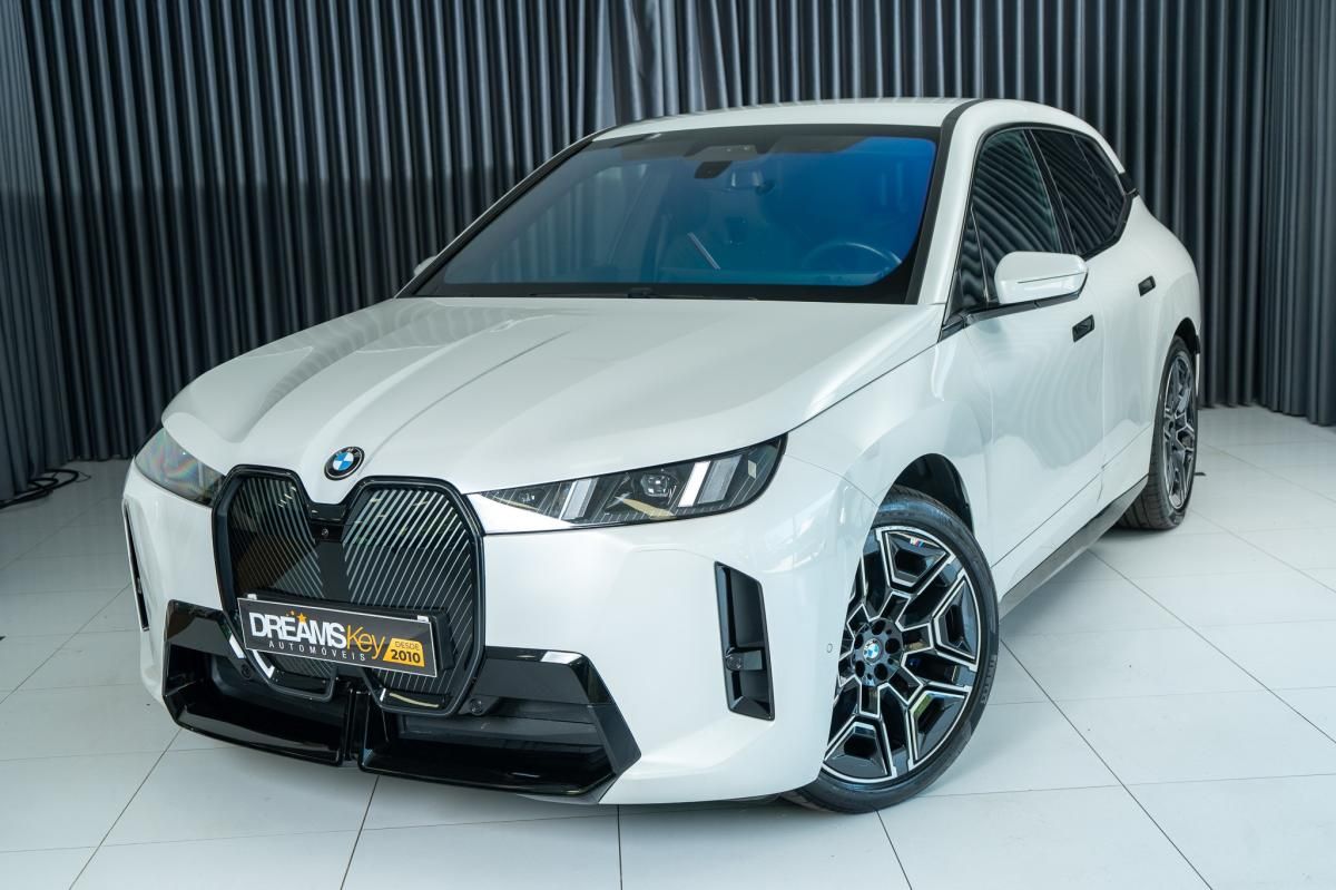 bmw-ix-2025-eletrico-500cc