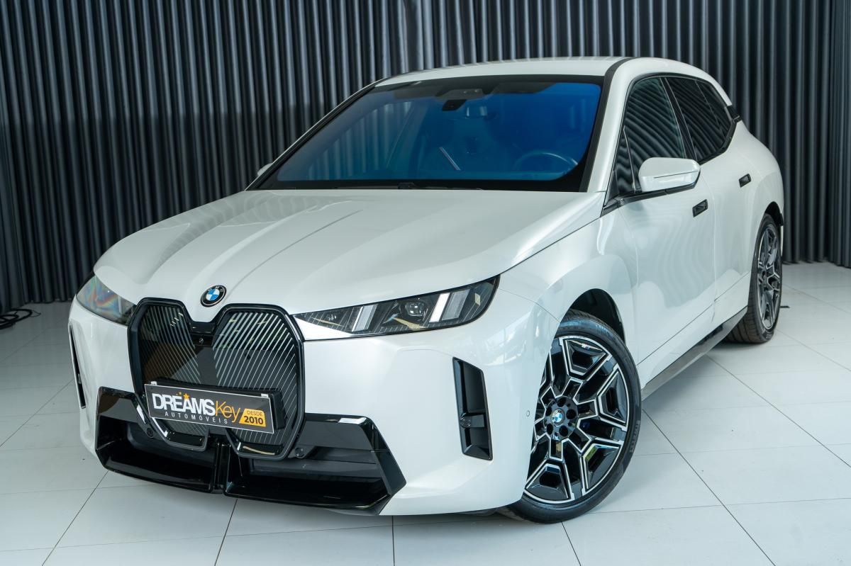 bmw-ix-2025-eletrico-500cc