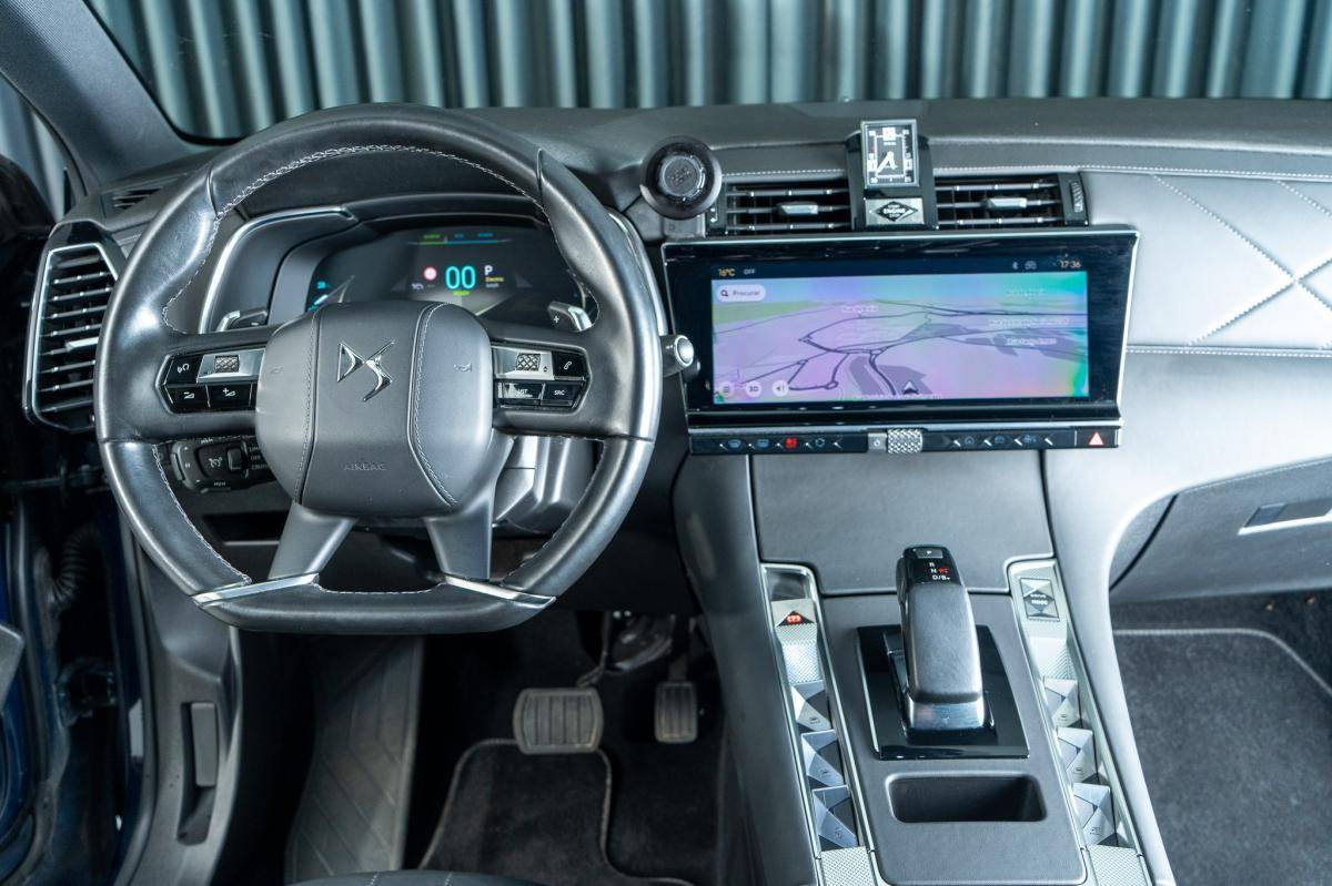 ds-ds-7-crossback-2023-hibrido-a-gasolina-1598cc