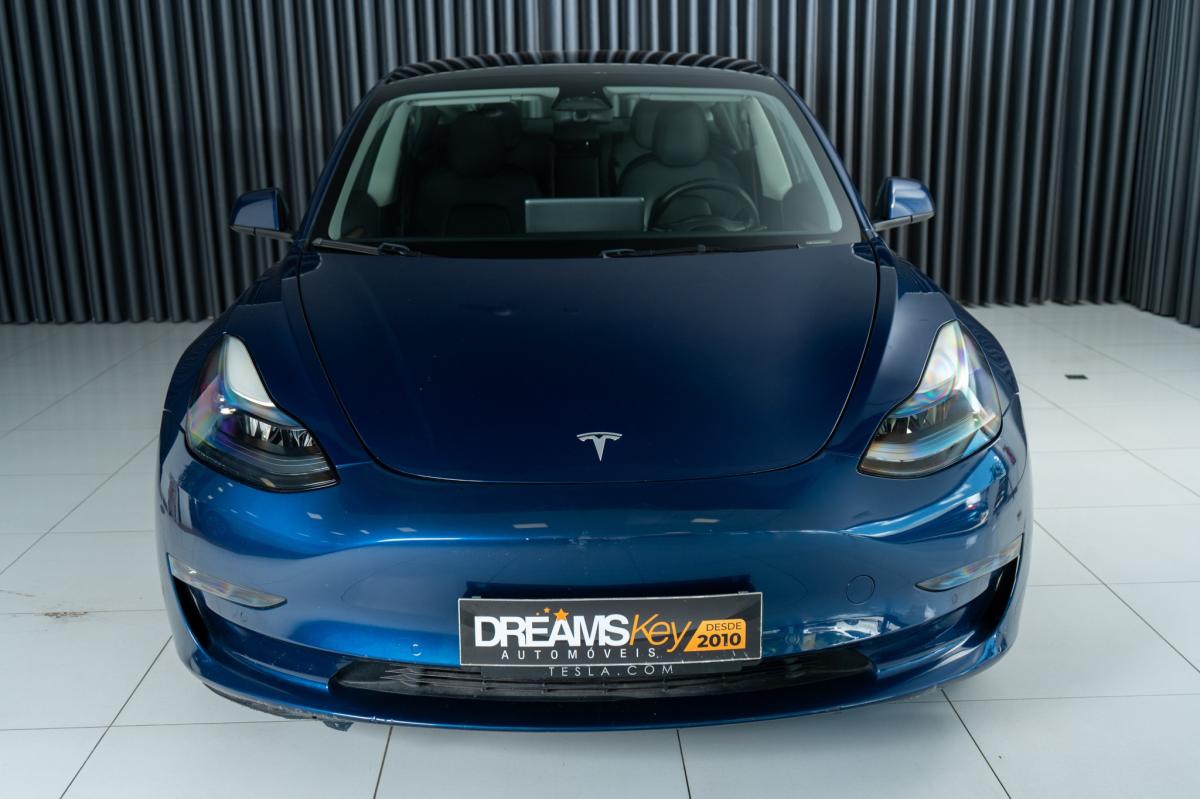 tesla-model-3-2022-eletrico-500cc