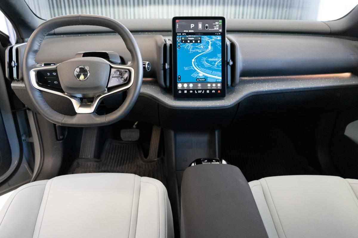 volvo-ex30-2024-eletrico-0cc