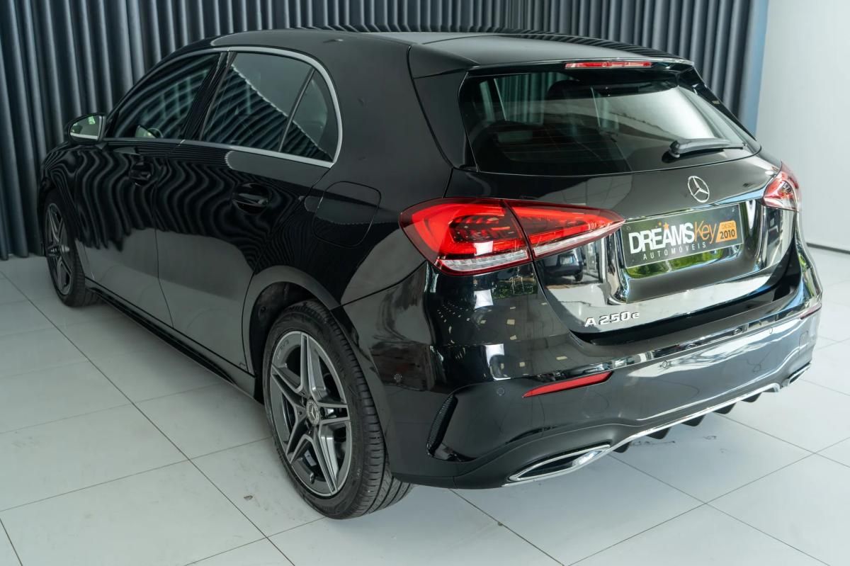 mercedes-benz-classe-a-2022-hibrido-a-gasolina-1332cc
