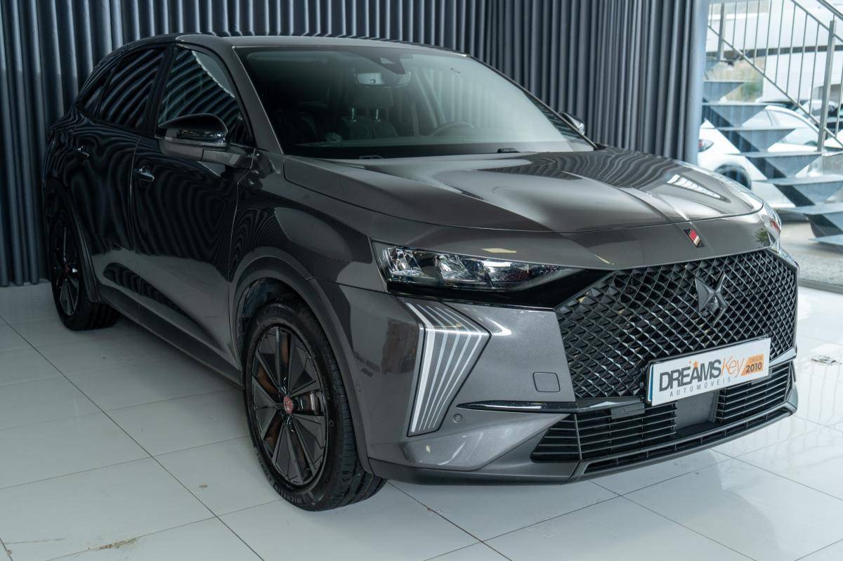 ds-ds-7-crossback-2023-hibrido-a-gasolina-1598cc