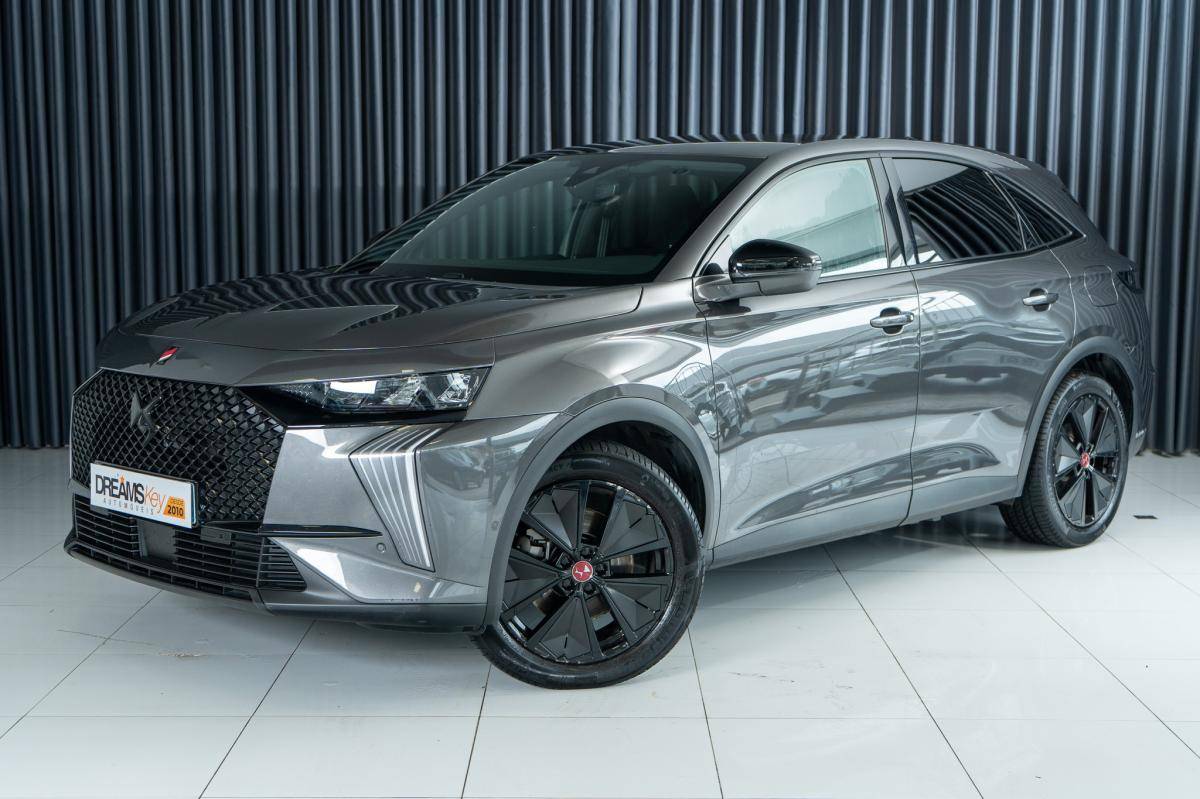 ds-ds-7-crossback-2023-hibrido-a-gasolina-1598cc