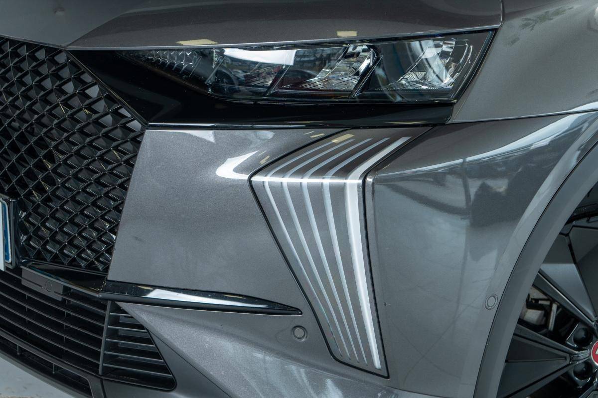 ds-ds-7-crossback-2023-hibrido-a-gasolina-1598cc