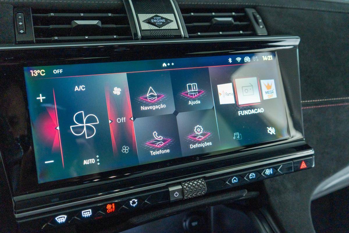 ds-ds-7-crossback-2023-hibrido-a-gasolina-1598cc