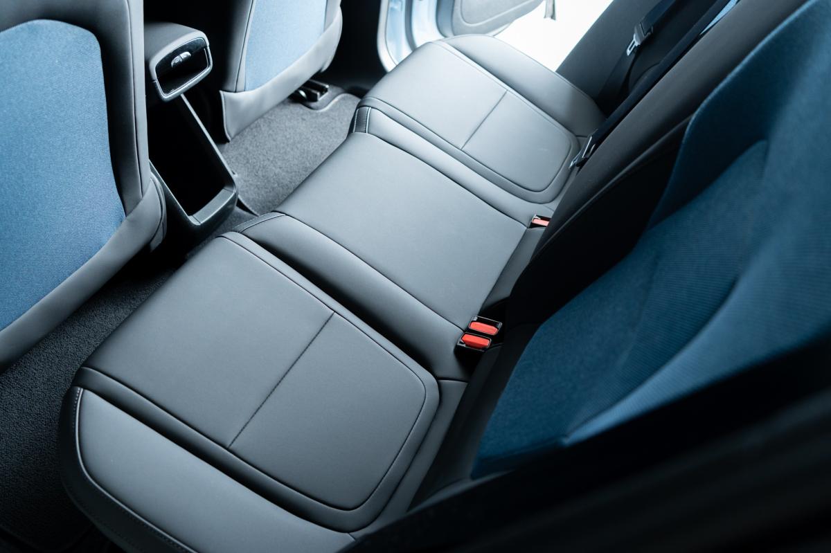 volvo-ex30-2025-eletrico-500cc